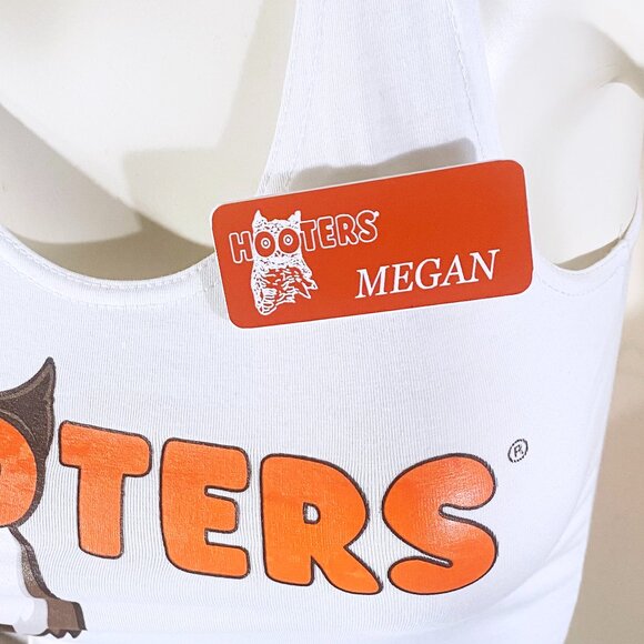 HOOTERS GIRL PRE-LOVED WHITE UNIFORM - TOP, SHORTS, PANTYHOSE, POUCH, & NAME TAG - Picture 9 of 12